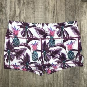 Crops and clean shorts